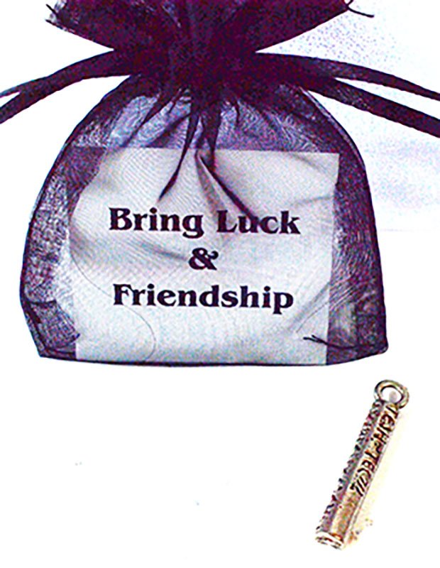 (image for) Bring Luck & Friendship amulet - Click Image to Close